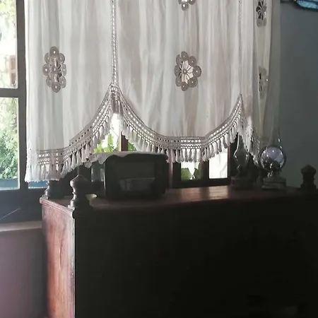 Stone House * Kelokedhara